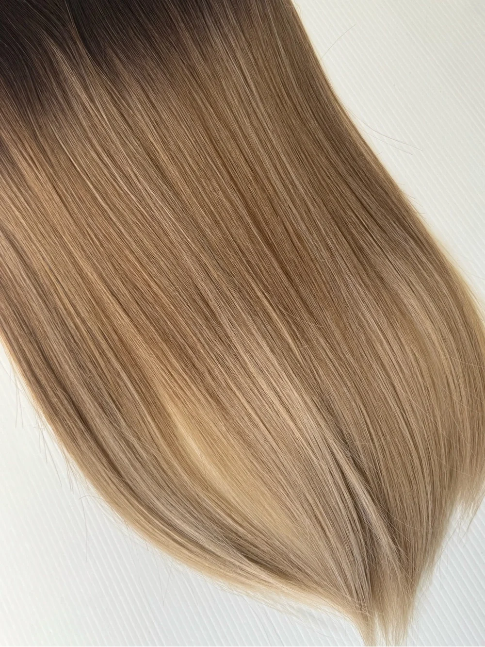 22” Human Hair Blend Clip-In Extensions 3 Piece Ombre Brown Blonde Straight